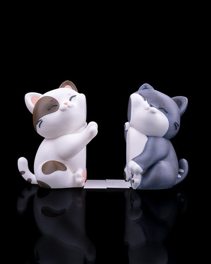 Kuschelkatzen Buchstütze Seitenansicht – cosy 3D-Druck Deko