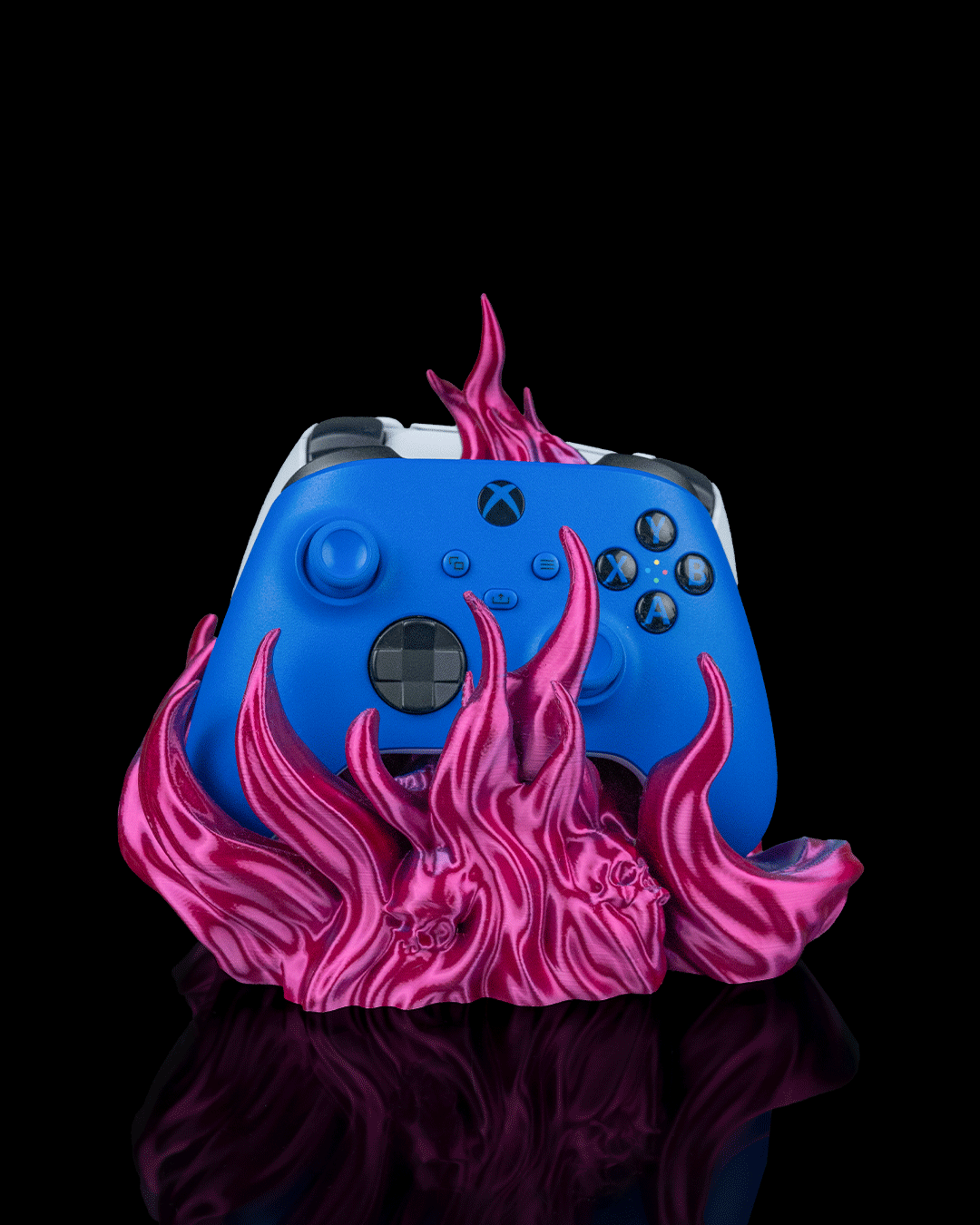 Controller Halter in Schwarz mit Skulls-Design – Gaming Schreibtisch Deko